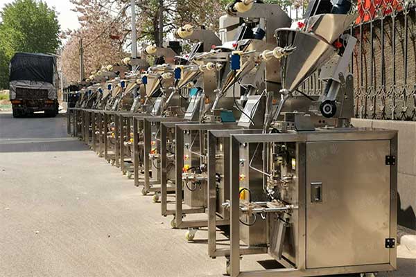 小型粉劑全自動海角网站登录入囗廣泛適用於食品粉劑、中藥衝劑的小袋包裝